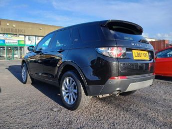 LAND ROVER DISCOVERY SPORT 2.0 TD4 SE Tech SUV 5dr Diesel Auto 4WD Euro 6 (s/s) (180 ps)