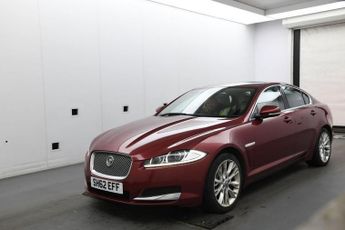 Jaguar XF 3.0d V6 Luxury Saloon 4dr Diesel Auto Euro 5 (s/s) (240 ps)