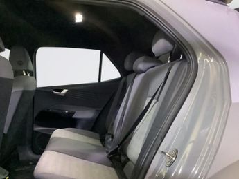 VOLKSWAGEN ID.3 Pro 58kWh Life Hatchback 5dr Electric Auto (145 ps)