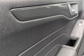 FORD KUGA 2.5 EcoBoost Duratec 14.4kWh ST-Line SUV 5dr Petrol Plug-in Hybr