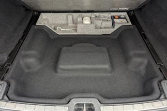 VOLVO XC60 2.0 T5 R-Design SUV 5dr Petrol Auto AWD Euro 6 (s/s) (250 ps)