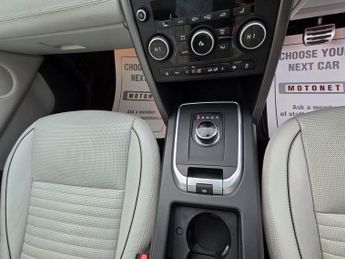 LAND ROVER DISCOVERY SPORT 2.0 SD4 HSE Dynamic Lux SUV 5dr Diesel Auto 4WD Euro 6 (s/s) (24