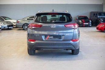 HYUNDAI TUCSON 1.7 CRDi Blue Drive SE Nav SUV 5dr Diesel DCT Euro 6 (s/s) (141 