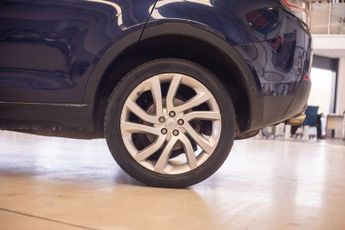 LAND ROVER DISCOVERY SPORT 2.0 TD4 HSE Luxury SUV 5dr Diesel Auto 4WD Euro 6 (s/s) (180 ps)