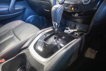 NISSAN X-TRAIL 2.0 dCi Tekna SUV 5dr Diesel XTRON 4WD Euro 6 (s/s) (177 ps)