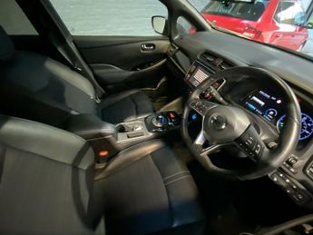 NISSAN LEAF 40kWh 10 Hatchback 5dr Electric Auto (150 ps)