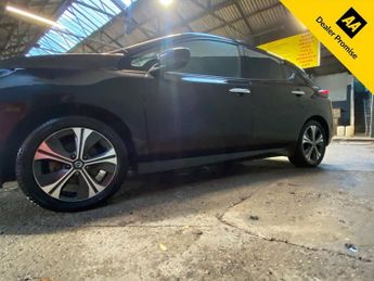 NISSAN LEAF 40kWh 10 Hatchback 5dr Electric Auto (150 ps)