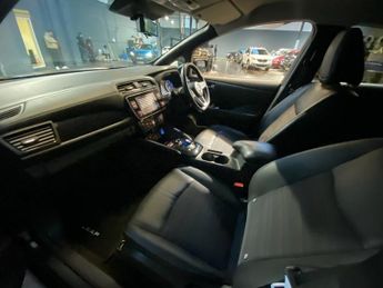 NISSAN LEAF 40kWh 10 Hatchback 5dr Electric Auto (150 ps)