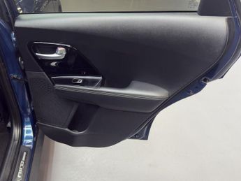 KIA NIRO 1.6 GDi 3 SUV 5dr Petrol Hybrid DCT Euro 6 (s/s) (139 bhp)