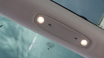 TESLA Model 3 Standard Range Plus Saloon 4dr Electric Auto RWD (241 bhp)