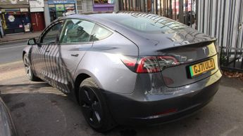 TESLA Model 3 Standard Range Plus Saloon 4dr Electric Auto RWD (241 bhp)
