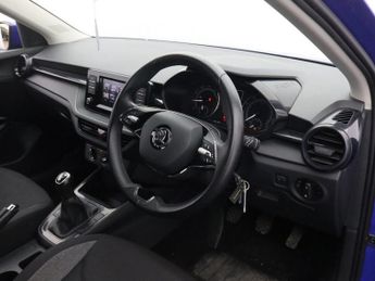 SKODA FABIA 1.0 MPI SE Comfort Hatchback 5dr Petrol Manual Euro 6 (s/s) (80 