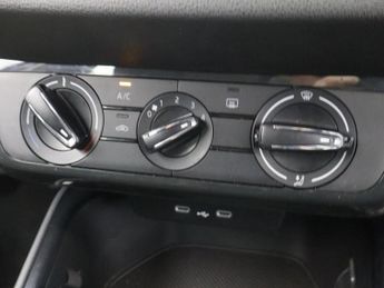 SKODA FABIA 1.0 MPI SE Comfort Hatchback 5dr Petrol Manual Euro 6 (s/s) (80 