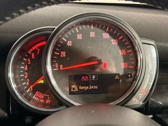 MINI HATCH 1.5 Cooper Hatchback 3dr Petrol Steptronic Euro 6 (s/s) (136 ps)