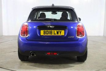 MINI HATCH 1.5 Cooper Hatchback 3dr Petrol Steptronic Euro 6 (s/s) (136 ps)