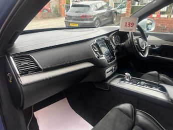 VOLVO XC90 2.0h T8 Twin Engine 10.4kWh R-Design SUV 5dr Petrol Plug-in Hybr