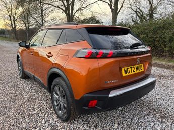 PEUGEOT E-2008 E-2008 100KW 50 KWH ALLURE (11KC) ELECTRIC