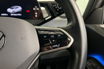 VOLKSWAGEN ID.3 Pro Performance 58kWh Life Hatchback 5dr Electric Auto (204 ps) 