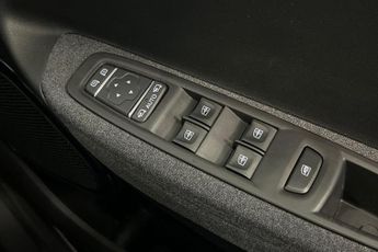 RENAULT ZOE R135 EV50 52kWh GT Line + Hatchback 5dr Electric Auto (Rapid Cha