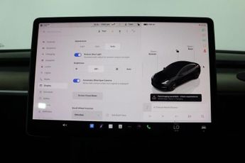 TESLA Model 3 Standard Range Plus Auto RWD 4dr