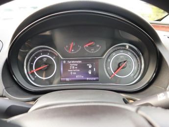 VAUXHALL INSIGNIA 2.0 CDTi Elite Nav Hatchback 5dr Diesel Auto Euro 6 (170 ps)