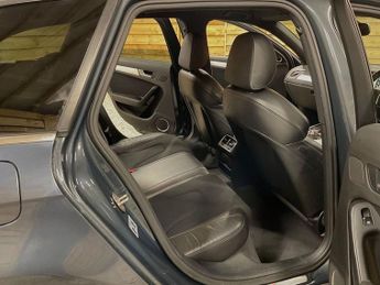 AUDI A4 AVANT 2.0 TDI S line Special Edition Estate 5dr Diesel Multitronic Eur