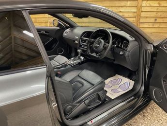 AUDI A5 1.8 TFSI Black Edition Coupe 2dr Petrol Multitronic Euro 6 (s/s)