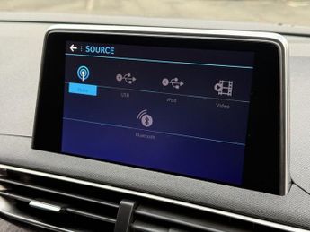 PEUGEOT 3008 1.5 BlueHDi GT Line SUV 5dr Diesel EAT Euro 6 (s/s) (130 ps)