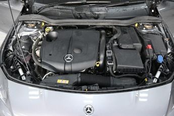 MERCEDES-BENZ CLA 2.1 CLA200d AMG Line Coupe 4dr Diesel 7G-DCT Euro 6 (s/s) (136 p