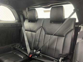 LAND ROVER DISCOVERY 3.0 SD V6 Landmark Edition SUV 5dr Diesel Auto 4WD Euro 6 (s/s) 