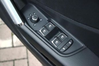 AUDI Q2 1.5 TFSI 35 BLACK EDITION 