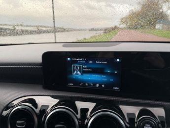 MERCEDES-BENZ A-CLASS 2.0 A200d Sport Hatchback 5dr Diesel 8G-DCT Euro 6 (s/s) (150 ps