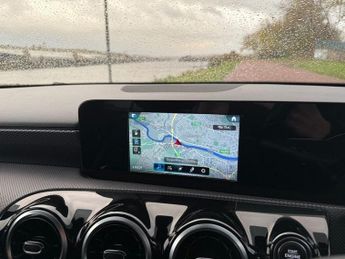 MERCEDES-BENZ A-CLASS 2.0 A200d Sport Hatchback 5dr Diesel 8G-DCT Euro 6 (s/s) (150 ps