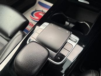 MERCEDES-BENZ A-CLASS 2.0 A200d Sport Hatchback 5dr Diesel 8G-DCT Euro 6 (s/s) (150 ps