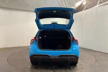 MG MG 4 64kWh SE Long Range Hatchback 5dr Electric Auto (203 ps) Adaptiv