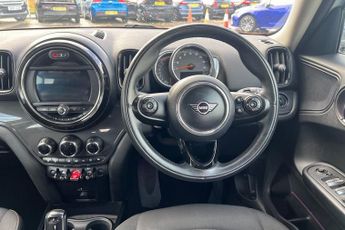 MINI COUNTRYMAN 1.5 Cooper Classic SUV 5dr Petrol Steptronic Euro 6 (s/s) (136 p