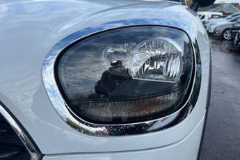 MINI COUNTRYMAN 1.5 Cooper Classic SUV 5dr Petrol Steptronic Euro 6 (s/s) (136 p