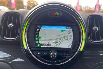 MINI COUNTRYMAN 1.5 Cooper Classic SUV 5dr Petrol Steptronic Euro 6 (s/s) (136 p