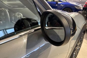 MINI HATCH 1.5 Cooper Hatchback 5dr Petrol Steptronic Euro 6 (s/s) (136 ps)