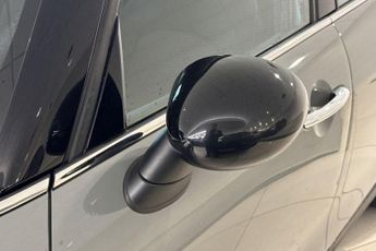 MINI HATCH 1.5 Cooper Hatchback 5dr Petrol Steptronic Euro 6 (s/s) (136 ps)