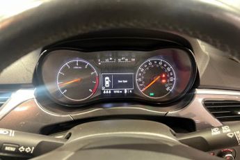 VAUXHALL CORSA 1.4i ecoTEC SE Nav Hatchback 5dr Petrol Auto Euro 6 (90 ps) Fron
