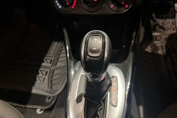 VAUXHALL CORSA 1.4i ecoTEC SE Nav Hatchback 5dr Petrol Auto Euro 6 (90 ps) Fron