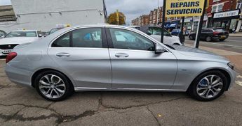 MERCEDES-BENZ C-CLASS AUTOMATIC 2.0 C350e 6.4kWh Sport (Premium) Saloon 4dr Petrol Plu