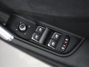 AUDI Q2 1.5 TFSI CoD 35 S line SUV 5dr Petrol S Tronic Euro 6 (s/s) (150