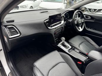 KIA XCEED 1.6 GDi 8.9kWh 4 SUV 5dr Petrol Plug-in Hybrid DCT Euro 6 (s/s) 