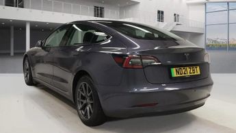 TESLA Model 3 Standard Range Plus Saloon 4dr Electric Auto RWD (241 bhp)