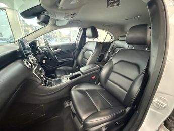 MERCEDES-BENZ A-CLASS 2.1 A200d Sport Hatchback 5dr Diesel 7G-DCT Euro 6 (s/s) (136 ps