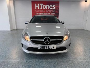 MERCEDES-BENZ A-CLASS 2.1 A200d Sport Hatchback 5dr Diesel 7G-DCT Euro 6 (s/s) (136 ps