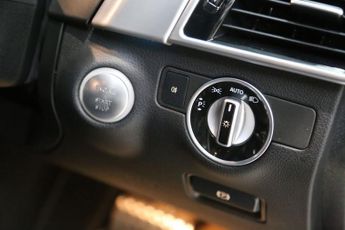 MERCEDES-BENZ GLE 3.0 GLE350d V6 AMG Line (Premium Plus) SUV 5dr Diesel G-Tronic 4