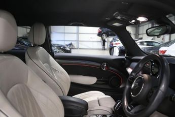 MINI HATCH 2.0 John Cooper Works Hatchback 3dr Petrol Steptronic Euro 6 (s/